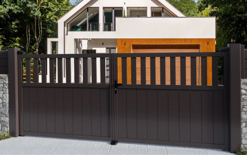 Le rôle du menuisier dans la rénovation : conception, ajustement et finitions